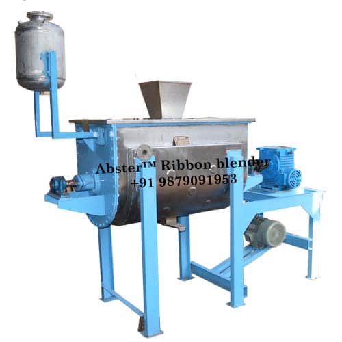 ribbon-blender-with-liquid-spraying-system